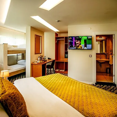 Hotel The North 3*